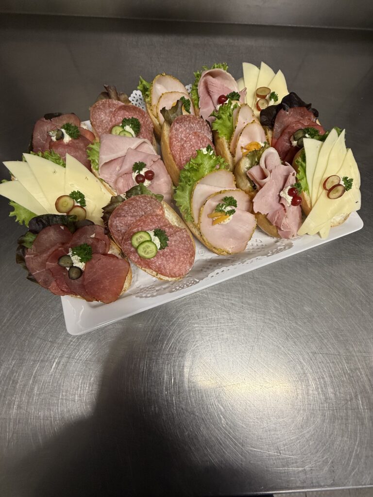 Produktbild halbes belegtes Brötchen